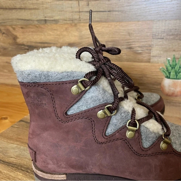 Sorel Cattail Alpine Winter Boots Womens Size 6M fuzzy suede boho like new - Picture 7 of 10